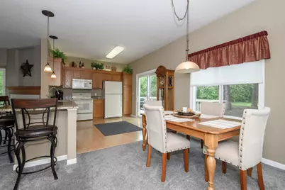 14355 W Lenox Dr, New Berlin, WI 53151 - Photo 6
