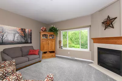 14355 W Lenox Dr, New Berlin, WI 53151 - Photo 10