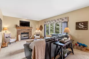 348 S Maple Ln, Saukville, WI 53080 - Photo 16