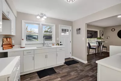 4575 N 46th St, Milwaukee, WI 53218 - Photo 6
