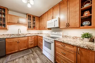 15035 Pomona Rd, Brookfield, WI 53005 - Photo 2