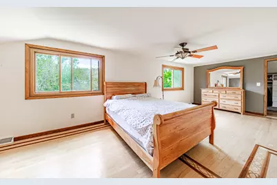 15035  Pomona Rd, Brookfield, WI 53005 - Photo 22