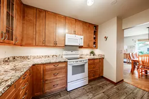 15035 Pomona Rd, Brookfield, WI 53005 - Photo 20