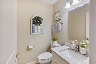 N99W16526 Rustic Ln, Germantown, WI 53022 - Photo 16