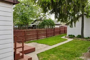 2068 S 68th St, West Allis, WI 53219 - Photo 22