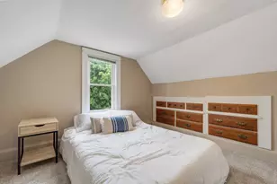 2068 S 68th St, West Allis, WI 53219 - Photo 14
