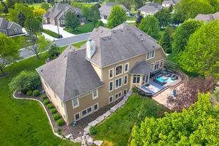 N52W21378 Golfview Dr, Menomonee Falls, WI 53051 - Photo 38