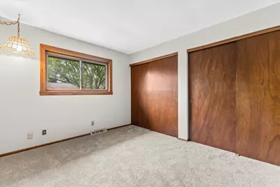 2640  Moraine Ct, Racine, WI 53402 - Photo 30