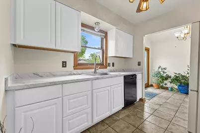 2640  Moraine Ct, Racine, WI 53402 - Photo 20