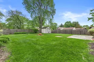 2640 Moraine Ct, Racine, WI 53402 - Photo 4