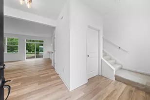 1591 Meadowview Ct, Whitewater, WI 53190 - Photo 2