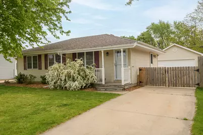 1515  19th Ave, Kenosha, WI 53140 - Photo 1