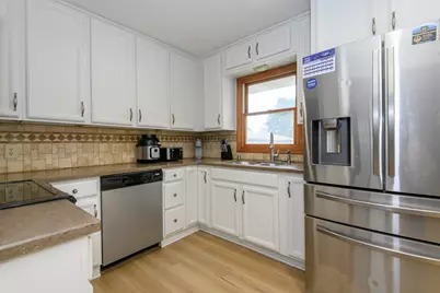 1515  19th Ave, Kenosha, WI 53140 - Photo 8