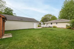 1515 19th Ave, Kenosha, WI 53140 - Photo 4