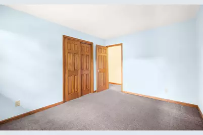 15025 W Vera Cruz Dr, New Berlin, WI 53151 - Photo 24
