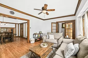 2209 N 62nd St, Wauwatosa, WI 53213 - Photo 8