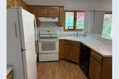 8232  Cooper Rd, Pleasant Prairie, WI 53142 - Photo 16