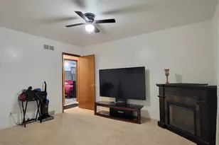 5805 N 111th St, Milwaukee, WI 53225 - Photo 24