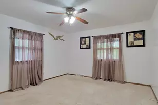 5805 N 111th St, Milwaukee, WI 53225 - Photo 20