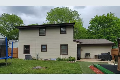 5805 N 111th St, Milwaukee, WI 53225 - Photo 34