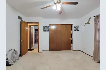 5805 N 111th St, Milwaukee, WI 53225 - Photo 22