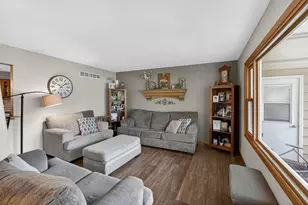 350 Clinton St, Kewaskum, WI 53040 - Photo 4