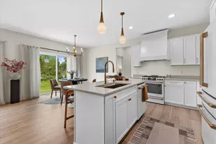 6524 90th Ct, Kenosha, WI 53142 - Photo 2