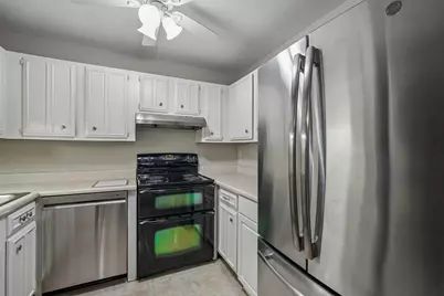 4215 N 100th St #203, Milwaukee, WI 53222 - Photo 6