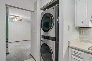 4215 N 100th St, Milwaukee, WI 53222 - Photo 6