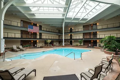 6100 W Stonehedge Dr #120, Greenfield, WI 53220 - Photo 18