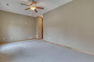 N51W34861 Wisconsin Ave, Oconomowoc, WI 53069 - Photo 20
