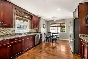 4943 N Diversey Blvd, Whitefish Bay, WI 53217 - Photo 4