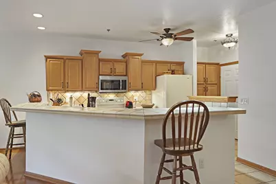 2832  55th Ave #25, Kenosha, WI 53144 - Photo 6