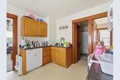 1012  Manila St, Manitowoc, WI 54220 - Photo 12