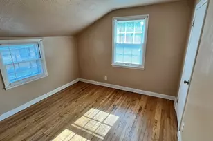 7232 W Fairmount Ave, Milwaukee, WI 53218 - Photo 10