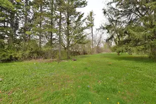 5118 Graceland Blvd, Racine, WI 53406 - Photo 8