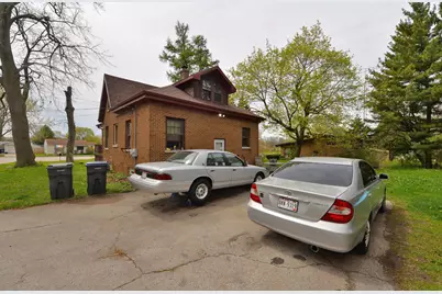5118  Graceland Blvd, Racine, WI 53406 - Photo 6