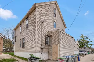 2867 N Fratney St, Milwaukee, WI 53212 - Photo 26