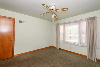5212 S 20th St, Milwaukee, WI 53221 - Photo 18