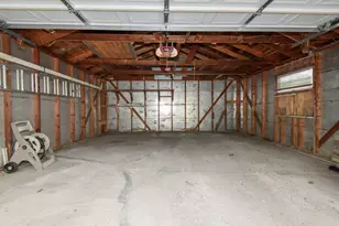 5212 S 20th St, Milwaukee, WI 53221 - Photo 4
