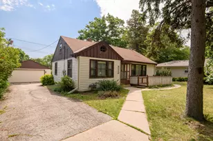 5212 S 20th St, Milwaukee, WI 53221 - Photo 2
