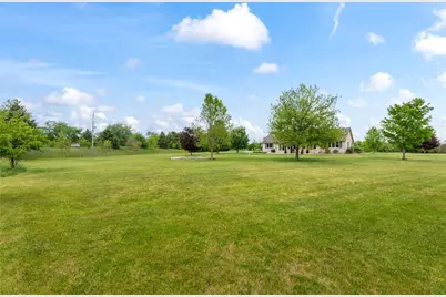 S93W34945  Jericho Dr, Eagle, WI 53119 - Photo 34
