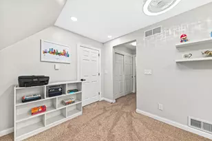 2270 Vincent Dr, Brookfield, WI 53045 - Photo 30