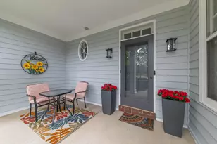 2270 Vincent Dr, Brookfield, WI 53045 - Photo 2