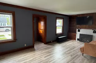1924 24th St, Two Rivers, WI 54241 - Photo 10