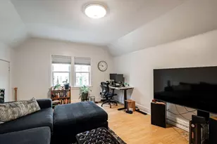 1666 N Humboldt Ave, Milwaukee, WI 53202 - Photo 22