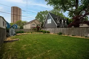 1666 N Humboldt Ave, Milwaukee, WI 53202 - Photo 36