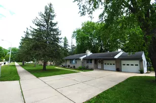 417 W Geneva St, Elkhorn, WI 53121 - Photo 40