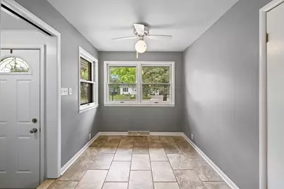 417 W Geneva St, Elkhorn, WI 53121 - Photo 10