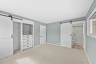 9131 N Pelham Pkwy, Bayside, WI 53217 - Photo 8